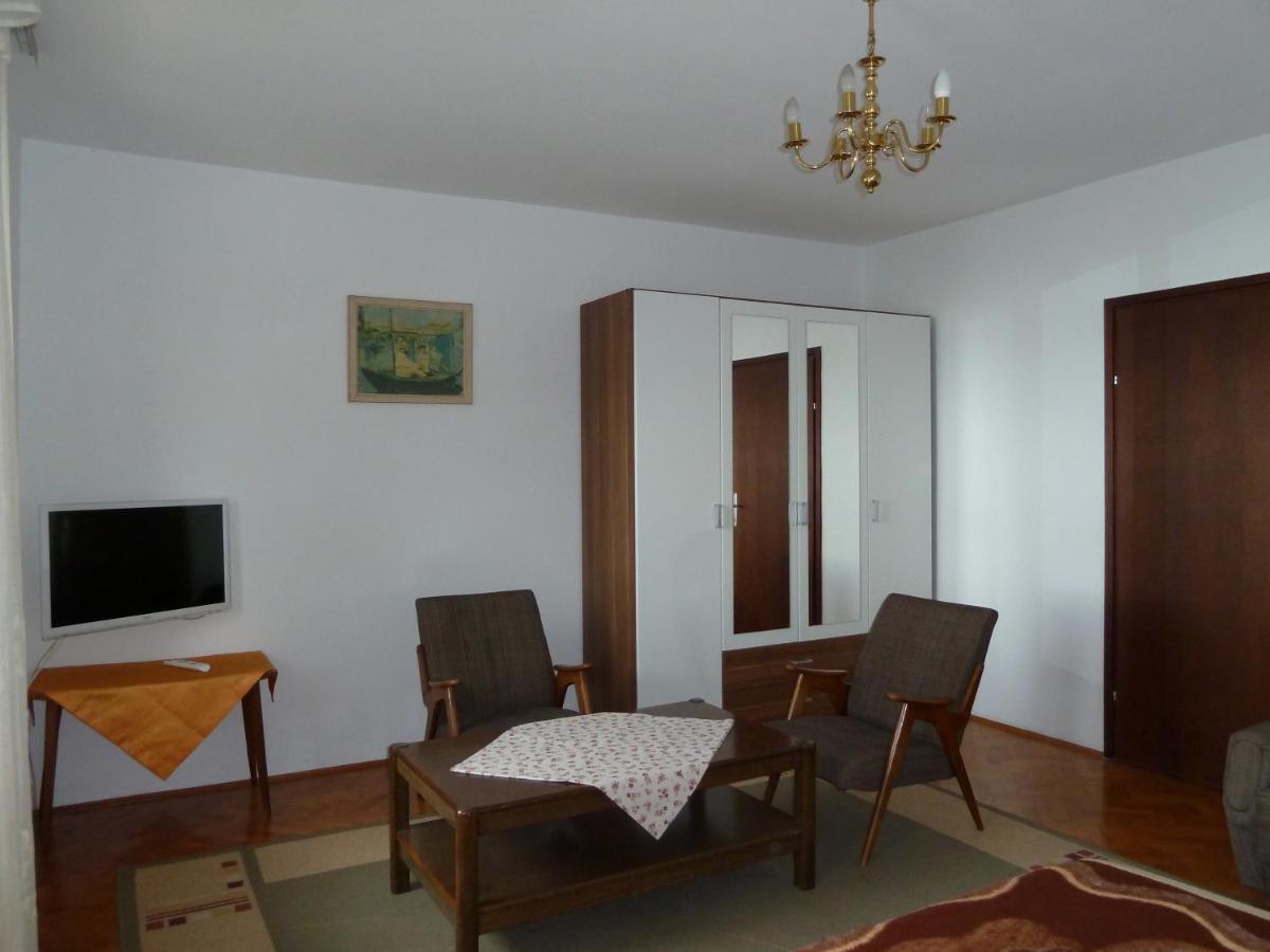 Apartment Nada 1 ヤドラニヴォ エクステリア 写真
